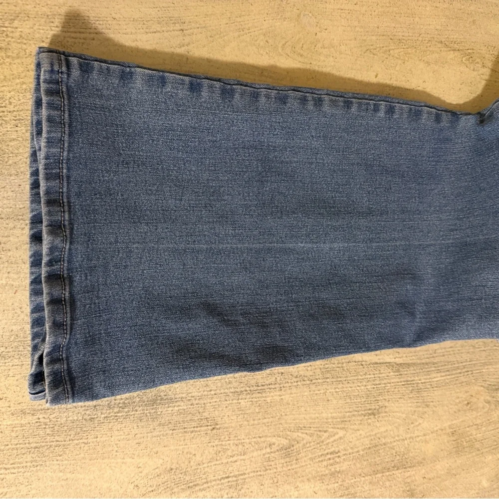 Gloria Vanderbilt Classic Blue Women's Jeans Bootcut - Picture 6 of 10